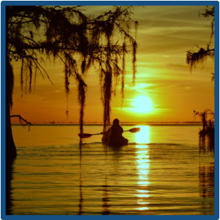 Relaxing sunset kayak tours near Charleston and Summerville SC